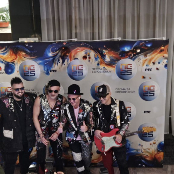 Naš muzičar pobedio opaku bolest: "Kancer me je naučio...." VIDEO