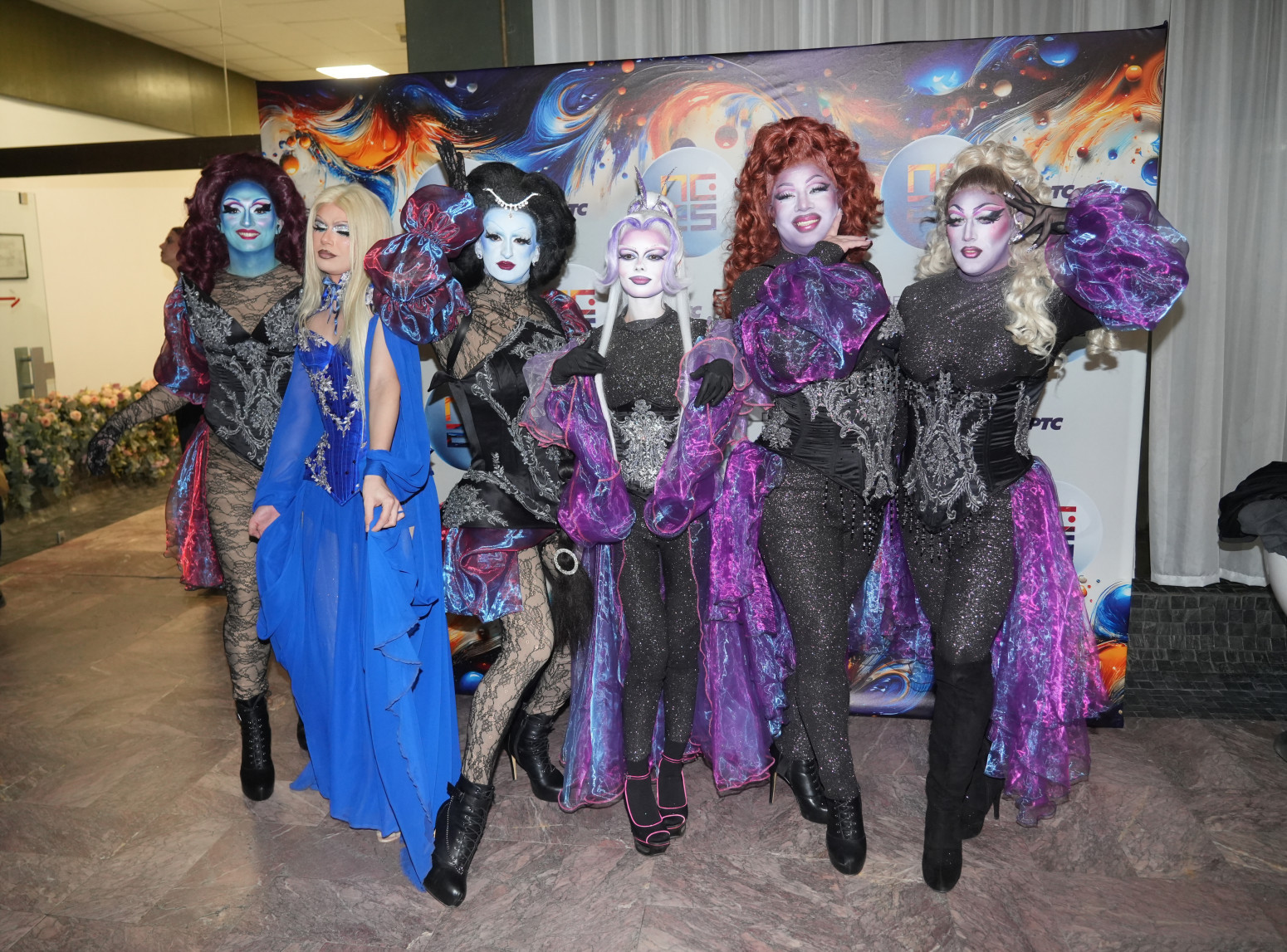 Ovo je jedna od drag kraljica bez šminke: Članica Harem girls u prirodnom izdanju neprepoznatljiva FOTO/VIDEO