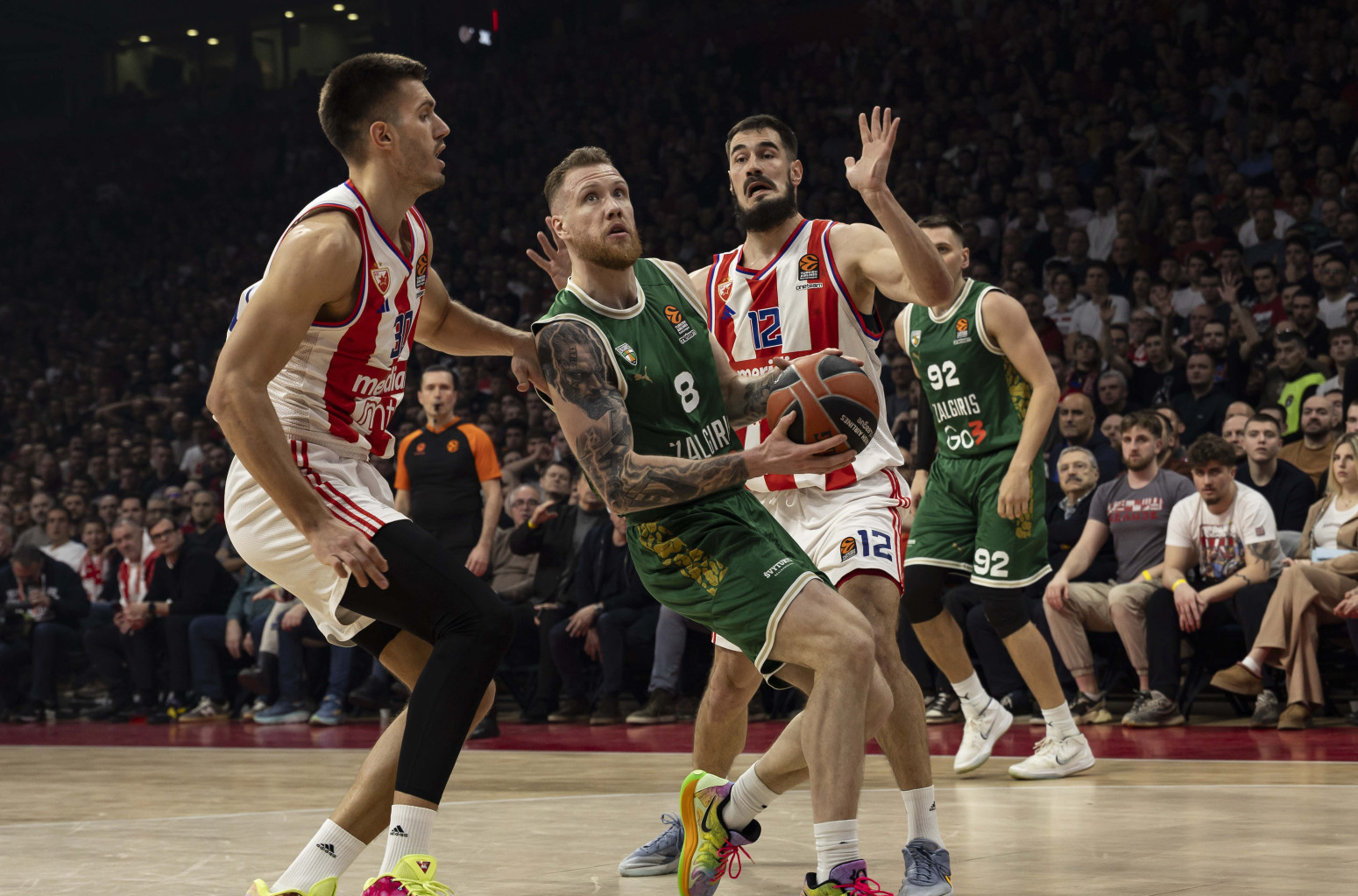 Peti poraz Zvezde u nizu; "Nisam čuo navijače"; Trinkijeri: "Lakše je na Kaleniću naći sir"