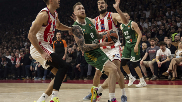 Peti poraz Zvezde u nizu; "Nisam čuo navijače"; Trinkijeri: "Lakše je na Kaleniću naći sir"