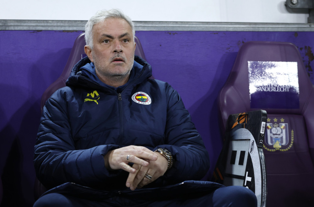 Žoze Murinjo žestoko kažnjen!