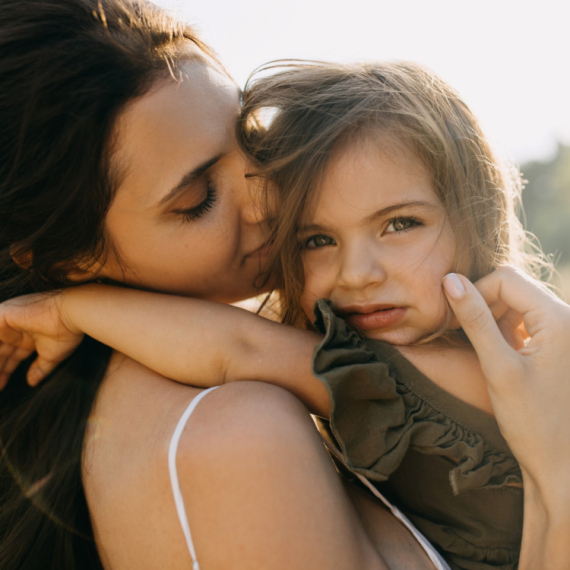 10 surovih istina o životu kojima svaki roditelj treba da nauči dete