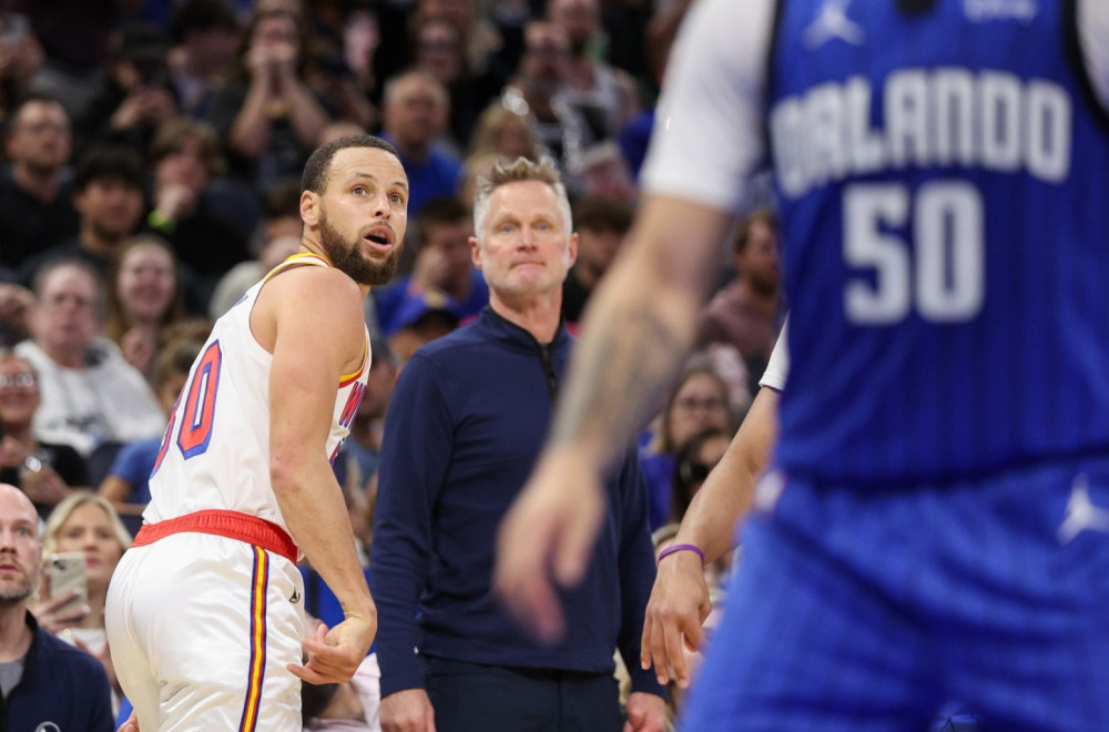 "Vatra u rukama" za nove stranice istorije – Stef Kari je neverovatan VIDEO