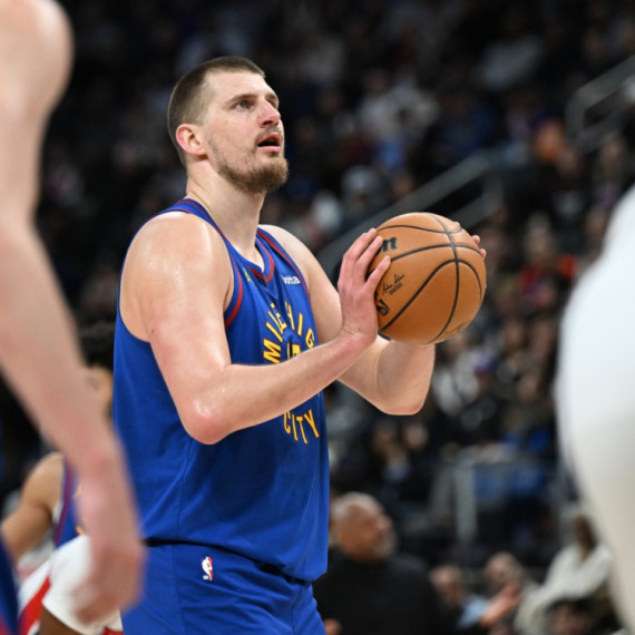 Jokićev "surov" tripl-dabl: Denver razbio zahuktali Detroit