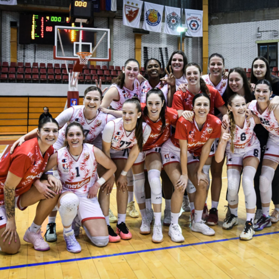 Zvezda pobedila Partizan i osvojila Kup!