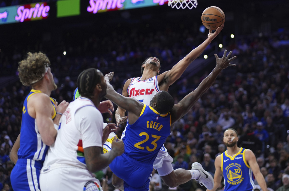 Kraj agonije File – Stef Kari zakucao prvi put posle šest godina