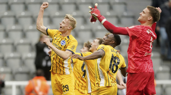 Ludnica u Njukaslu – dva crvena, pa gol u produžetku VIDEO