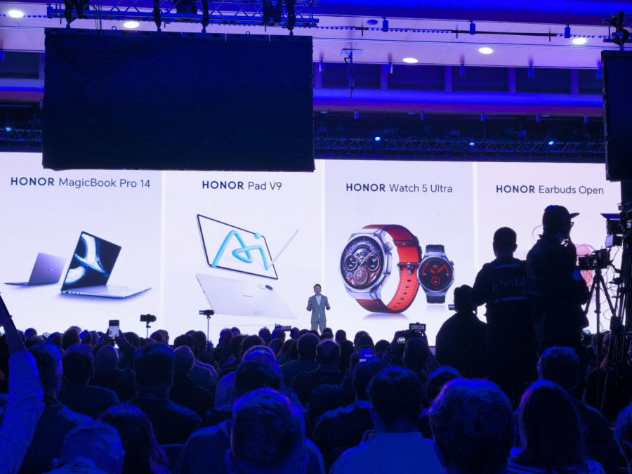 Honor spreman za budućnost: U centru nove strategije veštačka inteligencija FOTO