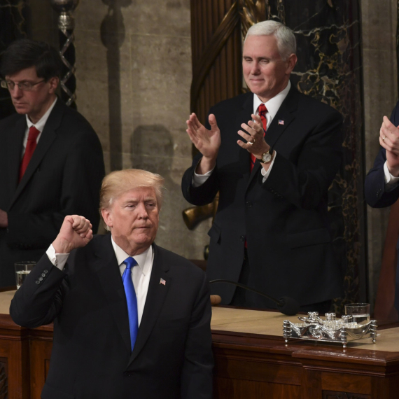 "U ovoj partiji šaha Tramp pobeđuje"; Prvo oglašavanje predsednika SAD nakon samita u Londonu