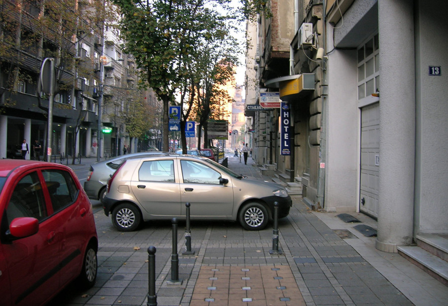 Parkiranje – gde je dozvoljeno, a gde zabranjeno?