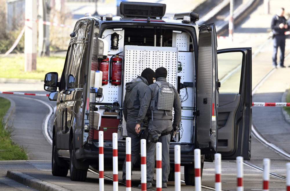 Kamere snimile trenutke pre krvavog napada u Nemačkoj? VIDEO