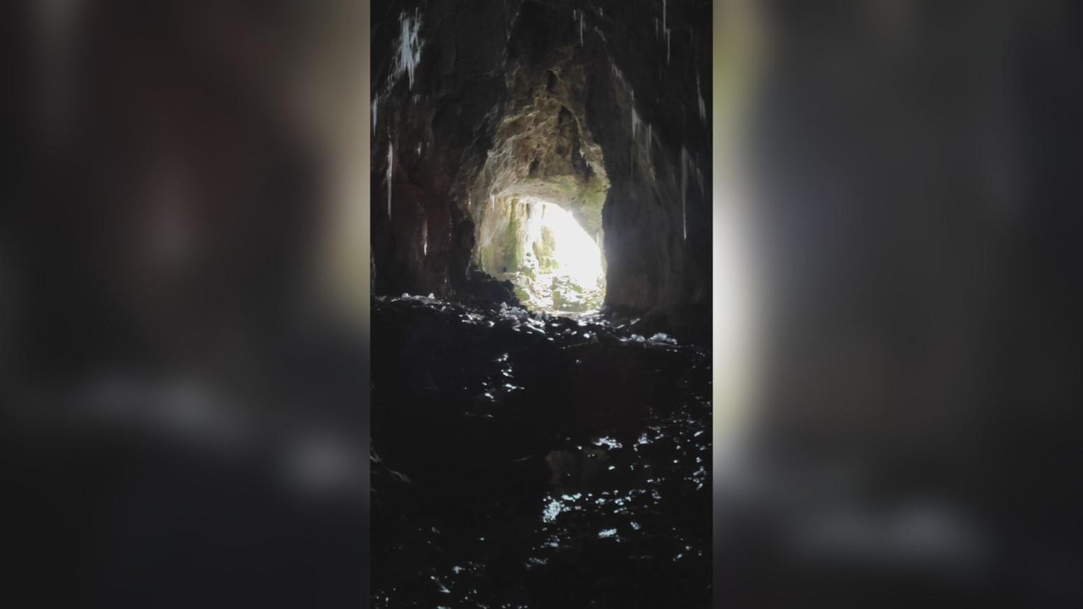 Uđeš u Srbiji, a izađeš u Crnoj Gori: Ova pećina je pravo čudo prirode FOTO