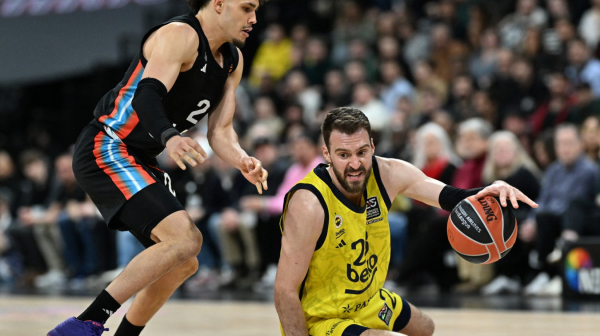 Drama u Istanbulu: Fener "preživeo" neverovatni Pariz – Gudurić sve promašio! VIDEO