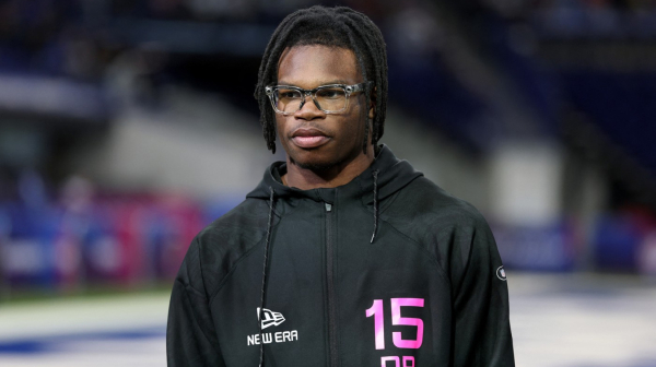 On je najbolji, on je jedinstven – ali NFL timovi ne znaju šta da rade s njim VIDEO