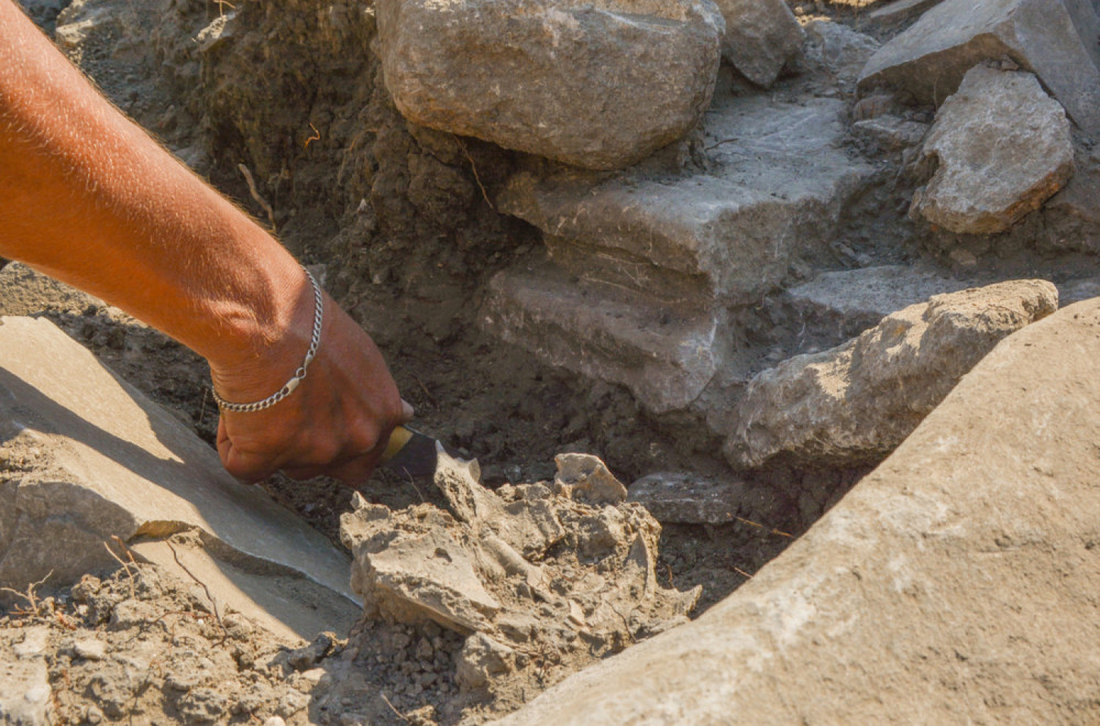 Pronađen skelet okovan lancima, naučnici zaprepašćeni podacima FOTO