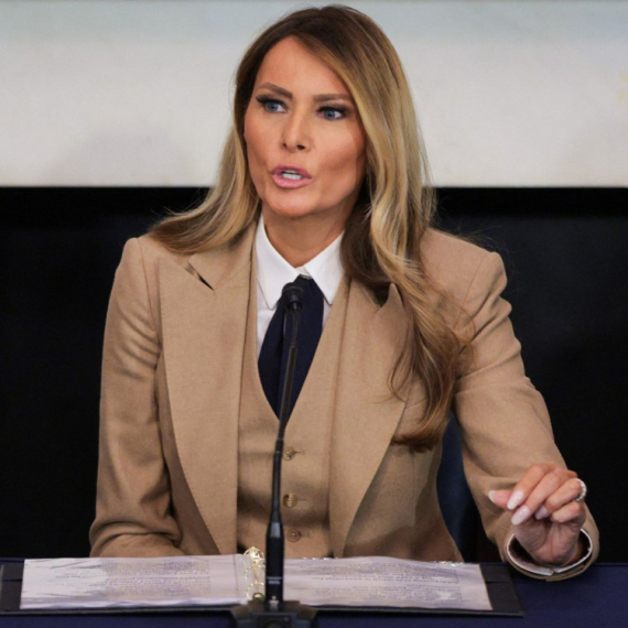 "Čujem se sa Putinom": Melanija Tramp ima direktnu vezu sa predsednikom Rusije VIDEO