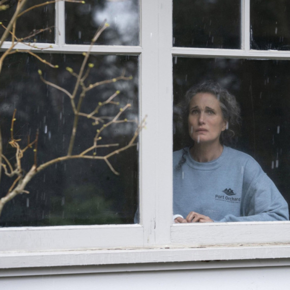 Gledaoce ponovo zaludela Netfliks serija iz 2021: "Svaki minut vredi pogledati" VIDEO