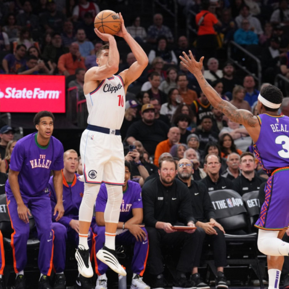 Bogdanović i Zubac "džabe krečili": Sansi napravili jedan od najvećih preokreta u istoriji VIDEO