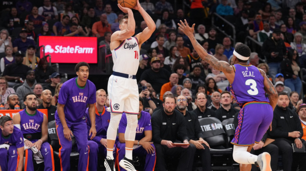 Bogdanović i Zubac "džabe krečili": Sansi napravili jedan od najvećih preokreta u istoriji VIDEO