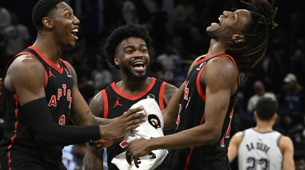 Duo kombinovao za 69 poena, Rajakovićev "Kobi" odgovorio ludom trojkom za pobedu VIDEO