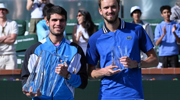 Alkaras priča jedno, Medvedev drugo