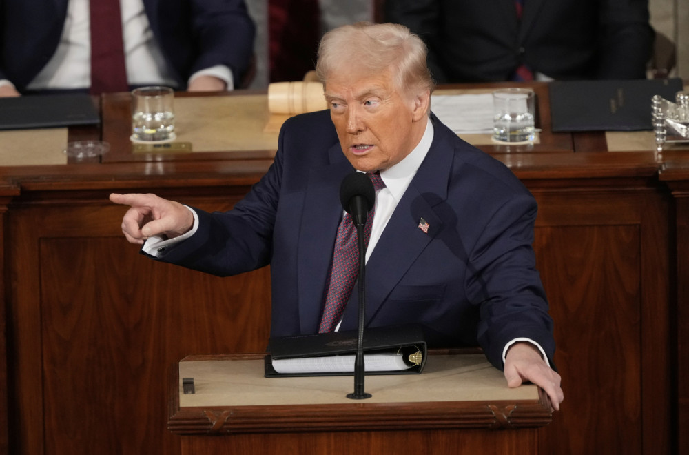 Tramp već pristao – sledi smena Zelenskog?