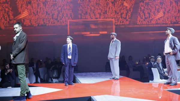 U čast Crvene zvezde – glumci predstavom obeležili 80. rođendan kluba FOTO