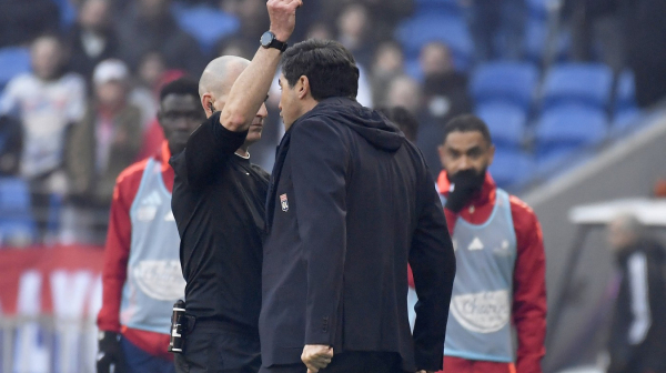 Trener Liona drakonski kažnjen – do septembra ne sme ni u svlačionicu!