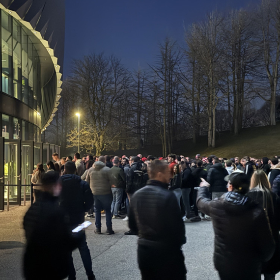 "Ludnica" u Minhenu u režiji navijača Zvezde VIDEO