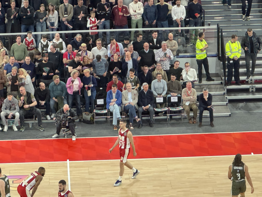 Tu je i Svetislav Pešić FOTO