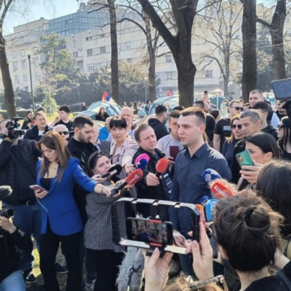 "Želimo da ostvarimo svoje pravo, a to je pravo na obrazovanje"