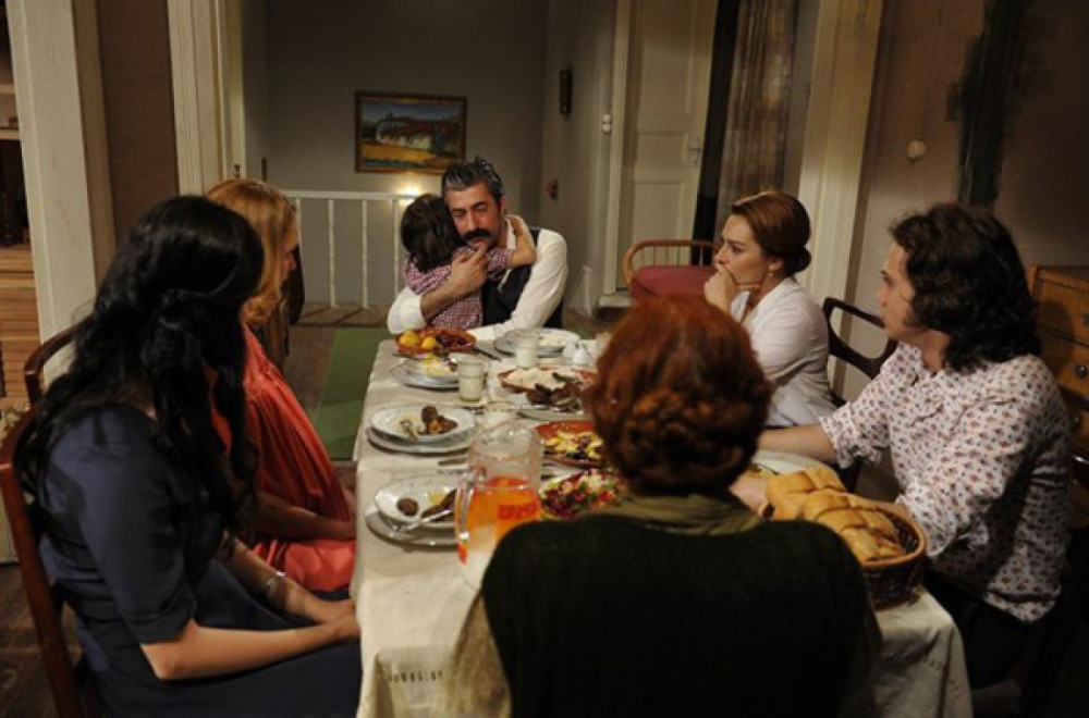 Na Televiziji "Prva" od ponedeljka čuvena turska serija "Kako vreme prolazi"