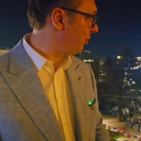 Vučić: Siledžije su večeras napale studente čija je strašna krivica u tome što žele da uče VIDEO