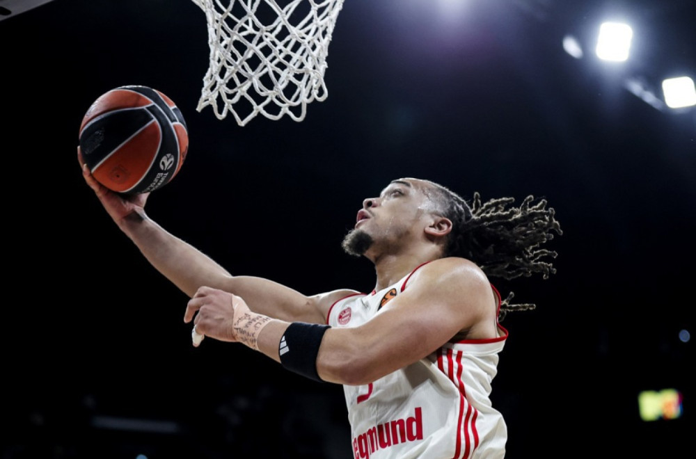 Razbio Zvezdu, pa "podelio" MVP priznanje