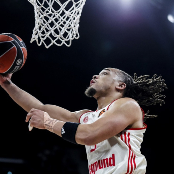 Razbio Zvezdu, pa "podelio" MVP priznanje