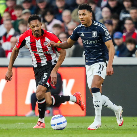 Votkins ponovo rastužio svoje "pčelice"