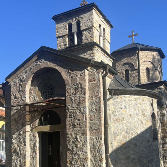 Ovde se nalazi čudotvorna ikona, a veliki broj vernika veruje da ima posebnu moć FOTO