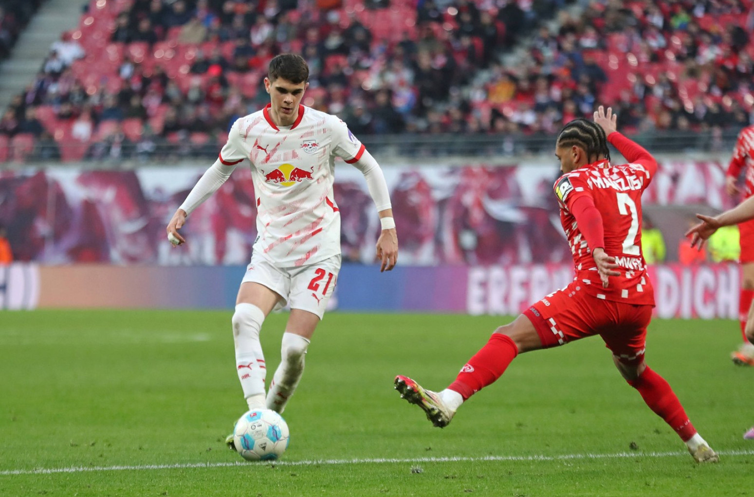 Maksimović debitovao, Nedeljkoviću deset minuta – Lajpcig tri u nizu VIDEO