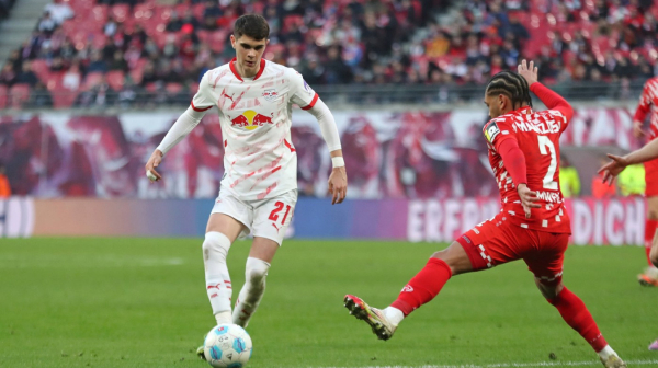 Maksimović debitovao, Nedeljkoviću deset minuta – Lajpcig tri u nizu VIDEO