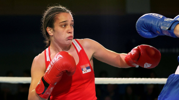 Sara Ćirković boksuje za profesionalnu šampionku sveta u Banjaluci