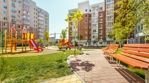 Kragujevac izdvaja 35 miliona za izgradnju novih i obnovu starih igrališta