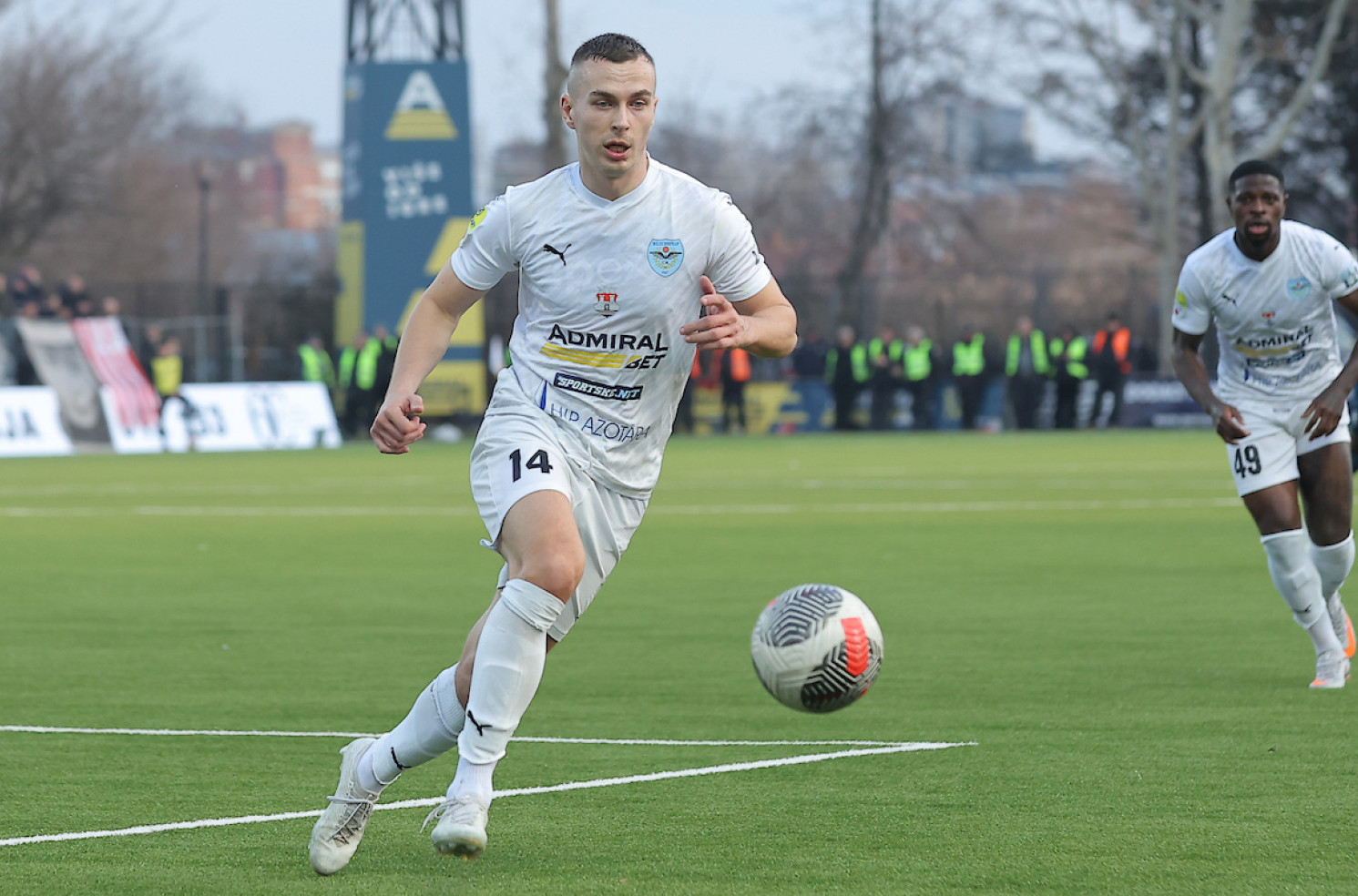 Železničar sa "kreča" slomio OFK Beograd