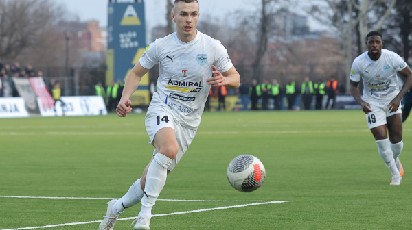 Železničar sa "kreča" slomio OFK Beograd