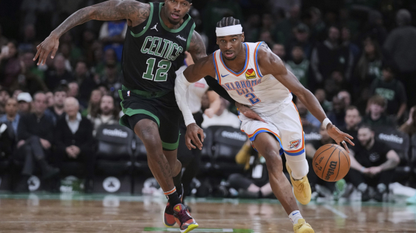 Boston šutirao trojke do iznemoglosti, Oklahoma 2-0 protiv šampiona