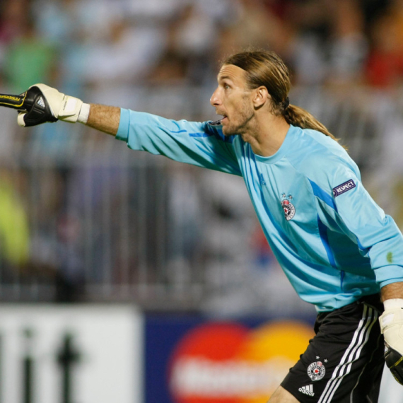 Tihi heroj Partizana – "Ti si prvi golman, Radišaaaa" VIDEO