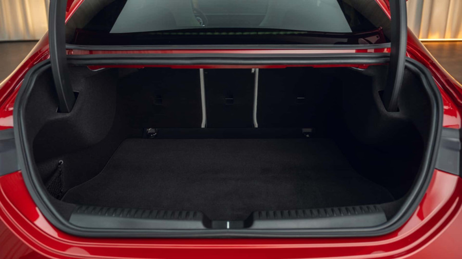 Stigao je: Novi Mercedes CLA! FOTO