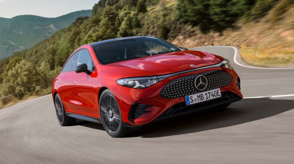 Mercedes se vratio na vrh posle pola veka: Novi CLA je Automobil godine 2026!