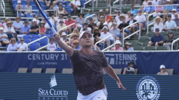 Kecmanović u četvrtfinalu