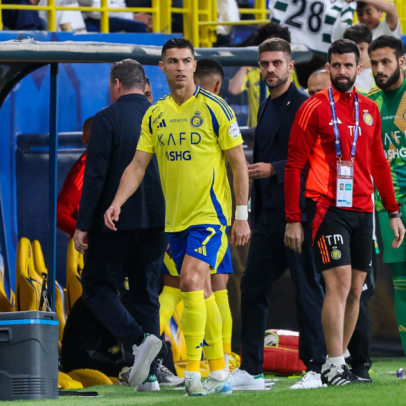 Kristijano Ronaldo "poludeo" zbog izmene VIDEO