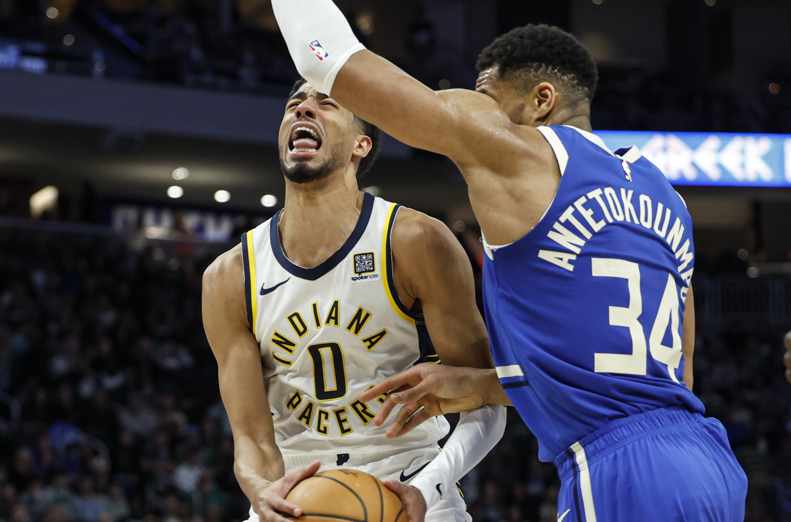 Rivalitet od kog "sve puca": Janis "brutalan", Haliburton imao 15 asistencija